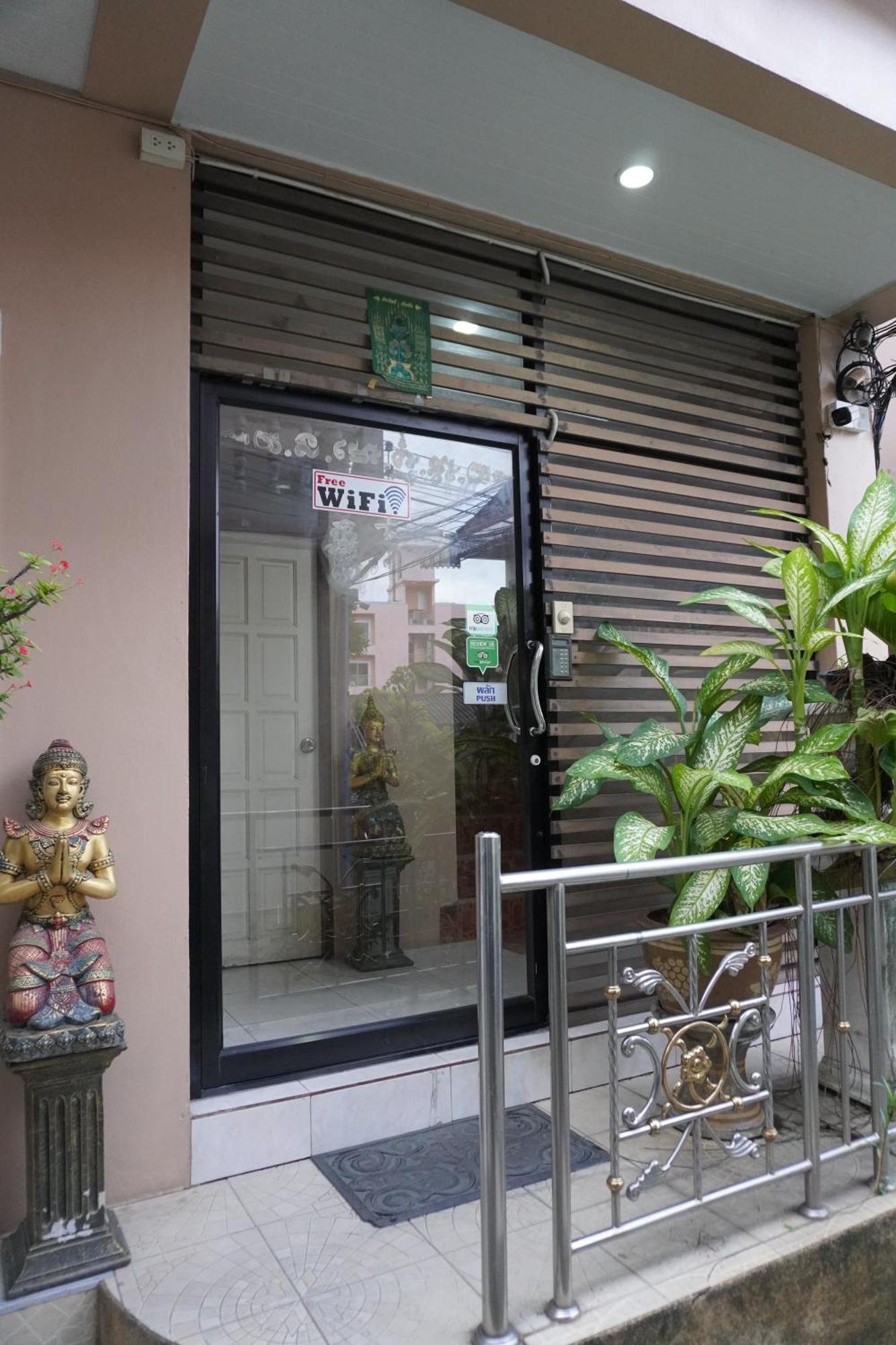 Centre Point Nanai Hotel Patong Eksteriør billede